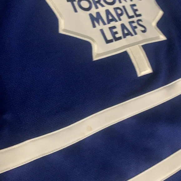 Maple leafs Reimer jersey - Picture 2 of 4